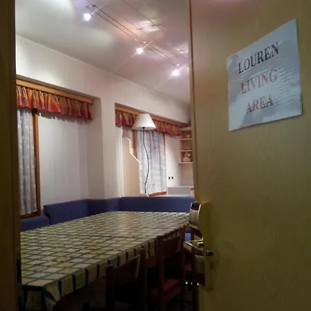 Helen Apartman Arabba