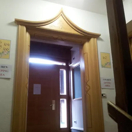 Helen Apartment *