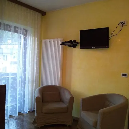 Helen Apartment *